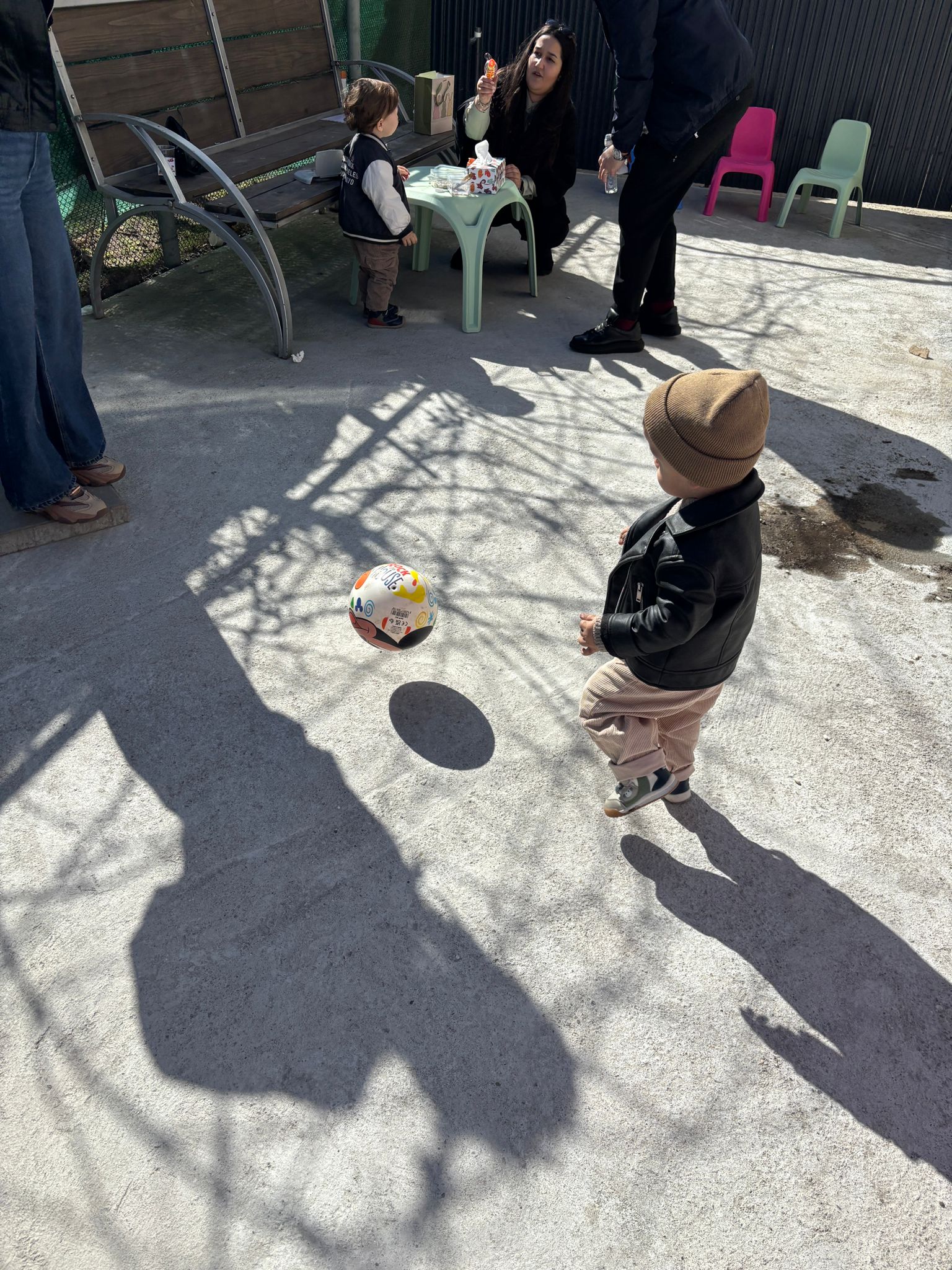 Curtea de joacă grădinița Peter Pan Craiova